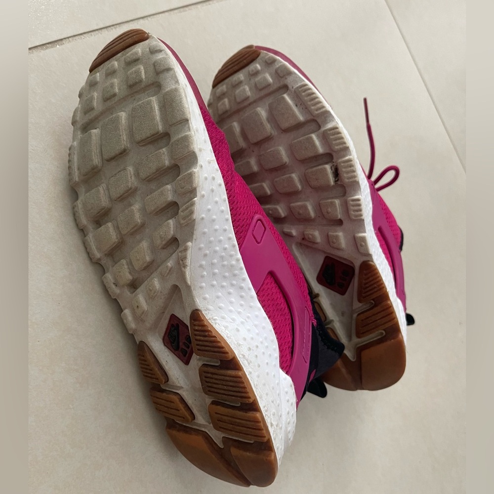 Nike Air Huarache Size 6 - Picture 5 of 5
